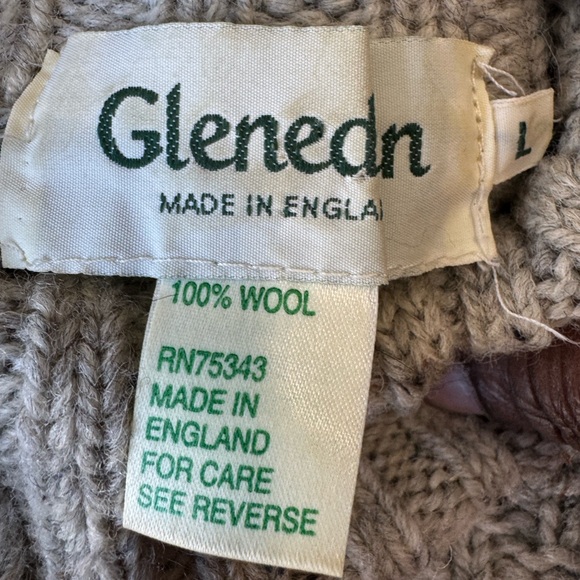 Vintage Gleneden Made in England Wool Cozy Gray Turtleneck Sweater - Picture 5 of 10